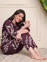 clearcreesfromtopandbottomandenhancetheproductcolor_6.webp
