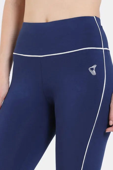 zelocity-all-day-yoga-leggings-navy-peony.webp