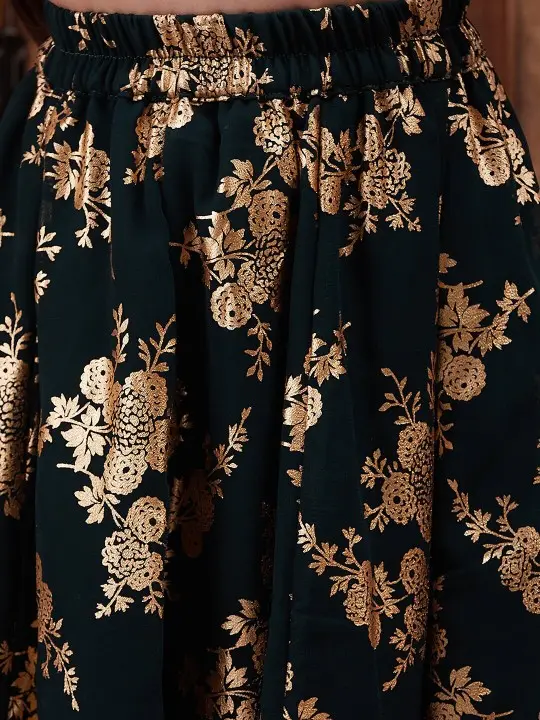 819bf9a4-c2f4-4c38-9da2-25bf4936ee261695367928863ROJAAGirlsGreenGold-TonedPrintedReadytoWearLehengaBlouseWith3.webp