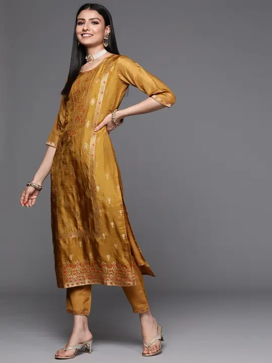 0e8d9c0b-03a9-43aa-999a-0f8ee590ec3a1726396559299-Libas-Women-Mustard-Yellow--Gold-Zari-Woven-Design-Straight--5.webp