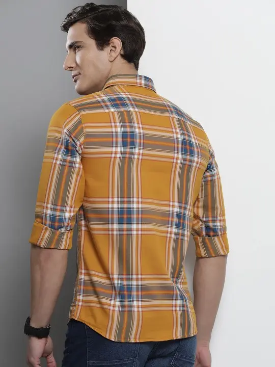 ec0af630-8db9-4a79-9d6e-6714c49d90fc1647425390561-The-Indian-Garage-Co-Men-Shirts-8551647425390053-5.webp