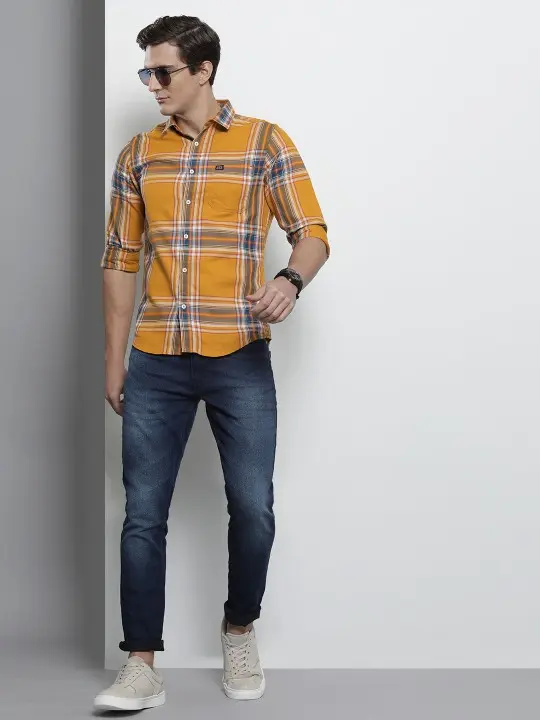 cddbe8ff-2a0c-4d80-9b4c-a4871795ee741647425390552-The-Indian-Garage-Co-Men-Shirts-8551647425390053-6.webp