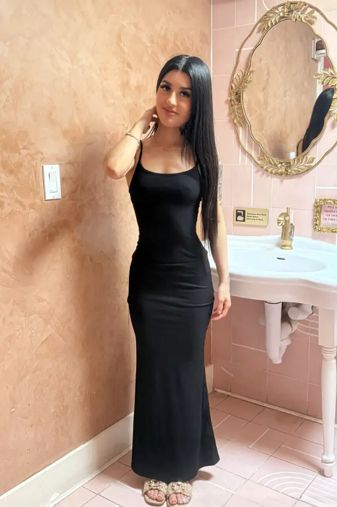 68316752_025_c6c7.webp