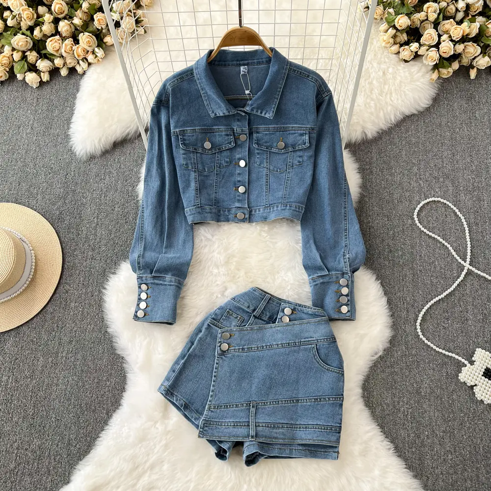 Daily Street Women’s Simple Solid Color Polyester Shorts Set